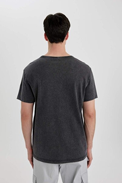 DeFacto Regular Fit Bisiklet Yaka Basic Düz Kısa Kollu Tişört B3491AX24SP