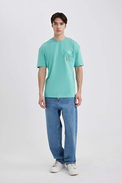 DeFacto Comfort Regular Fit Άνετη εφαρμογή Crew Neck με εμπριμέ κοντομάνικο μπλουζάκι B8489AX24SM