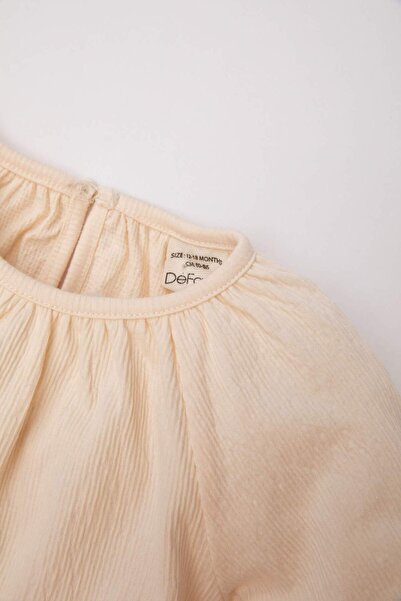 DeFacto Kislány 3 részes szett Gabardine blúz rövidnadrág szoknya zokni B9621A524SP