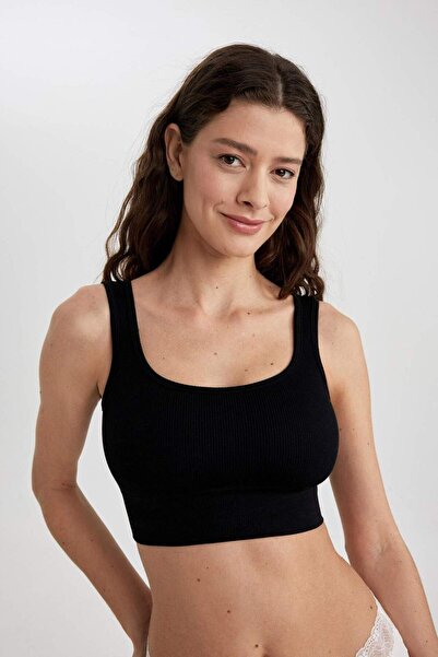 DeFacto Fall in Love Seamless Bra Without Cups and Pads B0907Ax24Sp