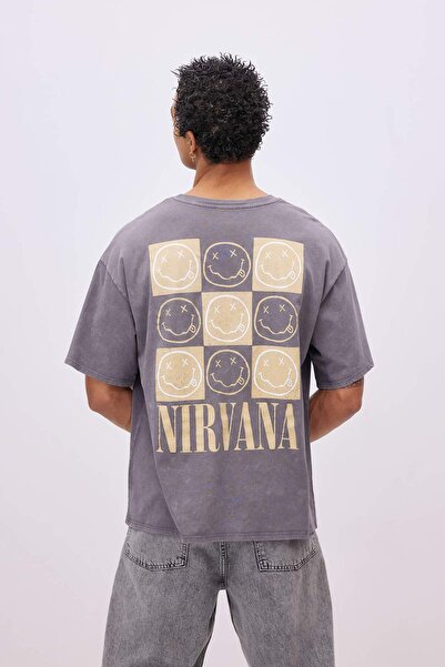 DeFacto Nirvana Oversize Wide Fit Crew Neck Short Sleeve Washed Faded Effect T-Shirt C3767Ax24Sm