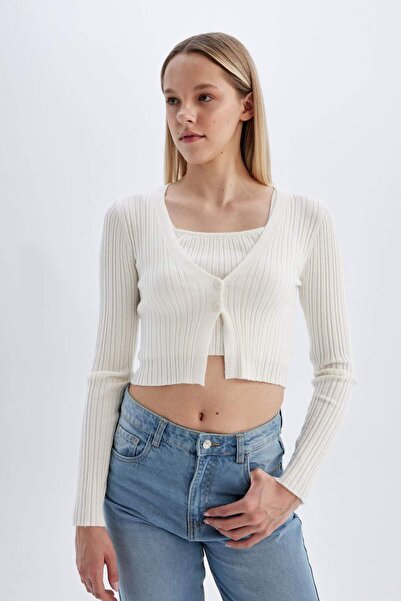 DeFacto Coool Regular Fit Crop Düğmeli V Yaka Triko Hırka A2076AX24SP