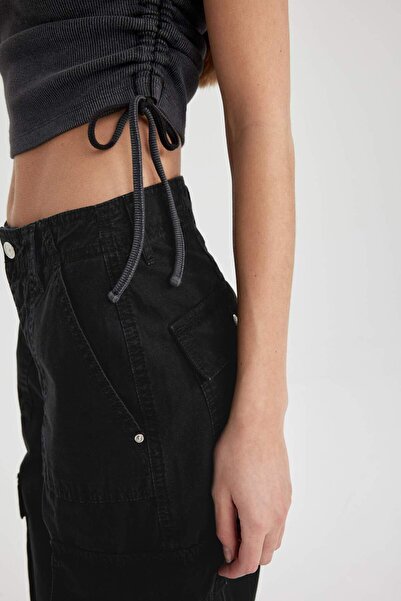 DeFacto Fitted Crew Neck Drawstring Detail Short Sleeve Washed Faded Effect T-Shirt B9228Ax24Sp