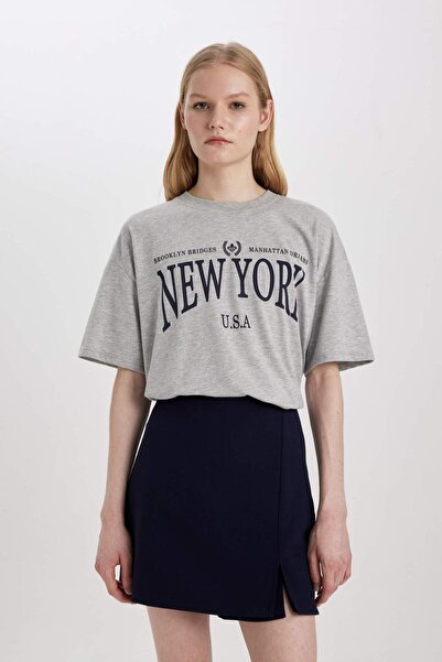 DeFacto Oversize Wide Fit Crew Neck Printed Short Sleeve T-Shirt C3677Ax24Sp