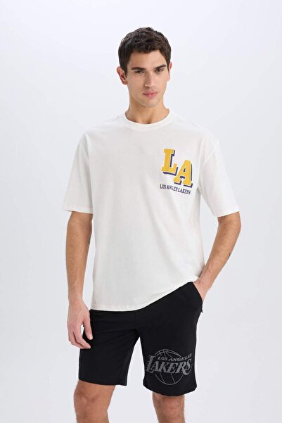 DeFacto DeFactoFit NBA Los Angeles Lakers Standart Fit Kargo Cepli Kısa Paça Şort B3920AX24SP