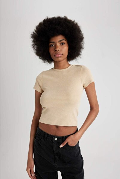 DeFacto Εφαρμοσμένο μπλουζάκι με λαιμόκοψη με λευκασμένο εφέ Basic κοντομάνικο μπλουζάκι B9229ax24sm