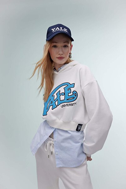 DeFacto Coool Yale University Oversize Geniş Kalıp Kapüşonlu Crop Sweatshirt C3092AX24SP