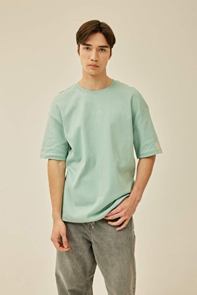 DeFacto Comfort Regular Fit Rahat Kalıp Bisiklet Yaka Baskılı Kısa Kollu Ağır Kumaş Tişört B4220AX24SP