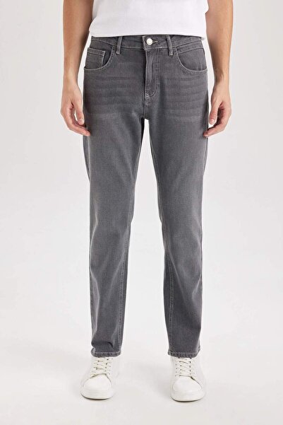 DeFacto Sergio Regular Fit Normal Kalıp Normal Bel Boru Paça Jean Pantolon B7349AX24SP
