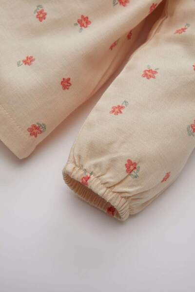 DeFacto Kız Bebek Bebe Yaka Twill Çiçekli Uzun Kollu Gömlek B9734A524SP