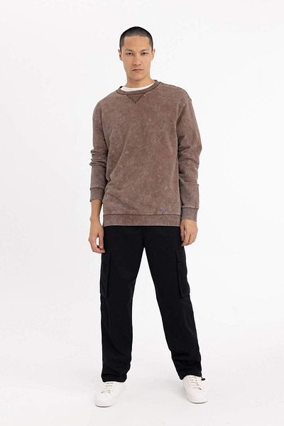 DeFacto Regular Fit Crew Neck Washed Faded Effect Basic Plain Sweatshirt B9221Ax23Wn