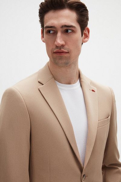 Twn Costum slim fit bej tricotat cu nervuri