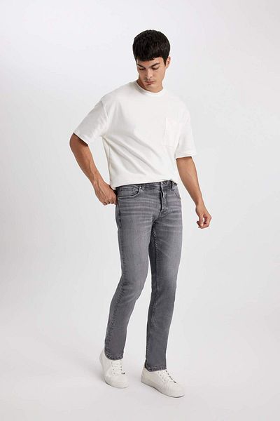 DeFacto Wiser Wash Pedro Slim Fit Tight Fit Normal Waist Narrow Leg Jean Pants B2572Ax23Au