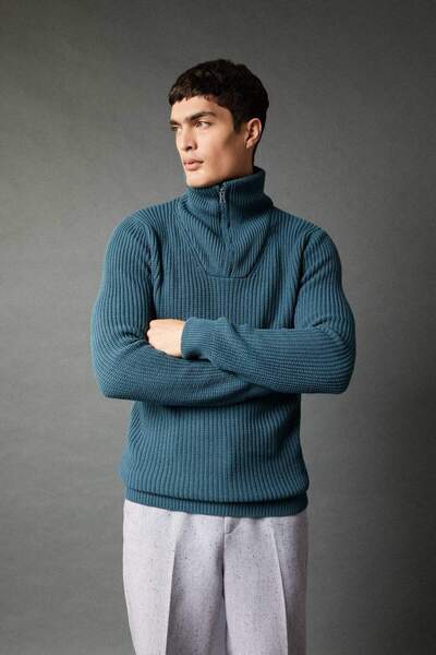 DeFacto Стандартний прямий комір, напівзастібка-блискавка, трикотажний светр із тканини «Селонік» A9511AX23WN