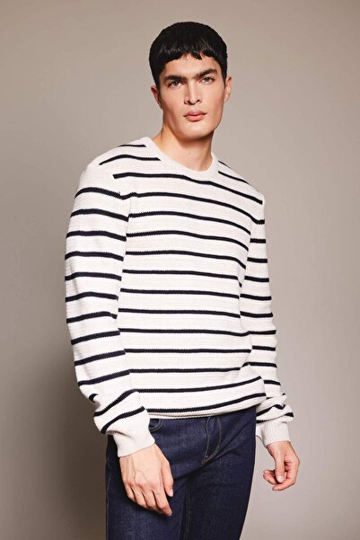 DeFacto Standart Fit Normal Kesim Çizgili Bisiklet Yaka Triko Kazak B4680AX23WN