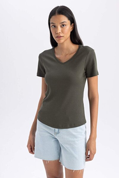 DeFacto Slim Fit Dar Kesim Ribana Kısa Kollu Tişört B0647AXNS
