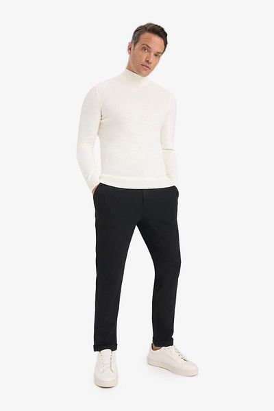 DeFacto Pulover de tricotaj simplu de bază, albastru bleumarin, slim fit, cu jumătate de gât R1127AZ23WN