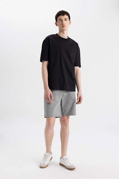 DeFacto Slim Fit Slim Fit Zipper Pocket Basic Plain Shorts B0799Ax23Sm