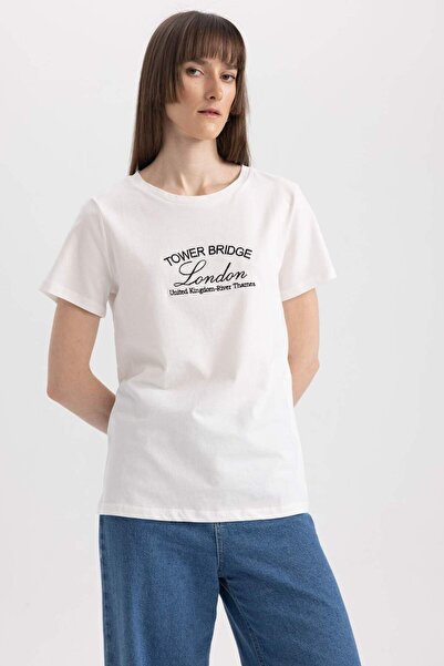 DeFacto Μπλουζάκι με κανονική εφαρμογή Crew λαιμόκοψη κεντημένο κοντομάνικο 100% βαμβάκι A6621AX23SM