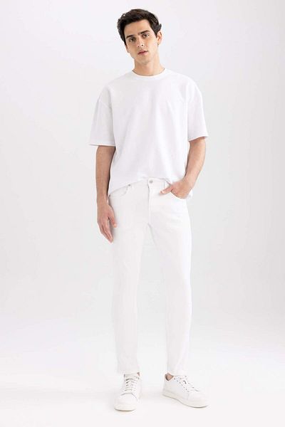 DeFacto Carlo Skinny Fit Extra Narrow Fit Regular Waist Extra Narrow Leg White Jean Pants A7650Ax23Sm