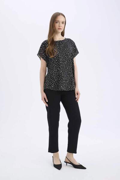 DeFacto Jogger Fit Cepli Düz Paça Yüksek Bel Keten Görünümlü Pantolon R0433AZ23SP