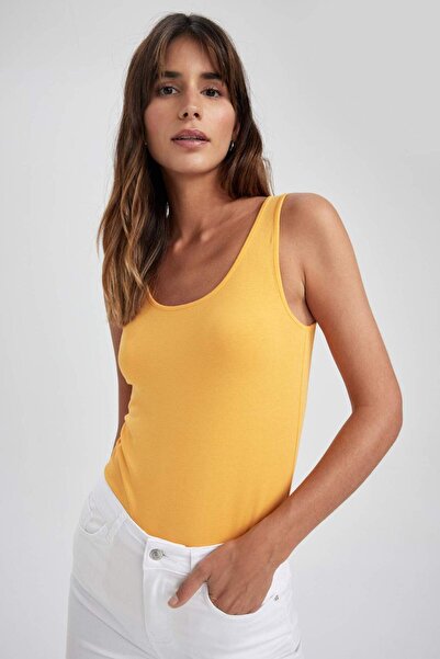 DeFacto Slim Fit Dar Kesim U Yaka Basic Düz Atlet I1059AZ23SM