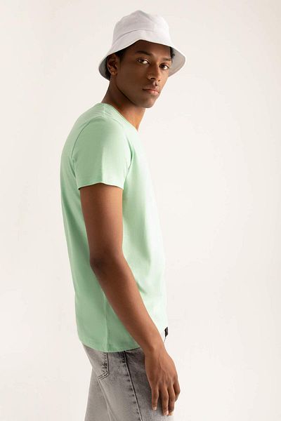DeFacto Slim Fit Crew Neck 100% Cotton T-Shirt M4789Az22Sp