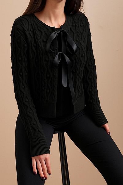 tofan Women's Black Knitted Crop Cardigan - Ribbon Detail