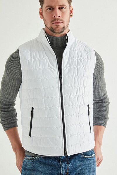 D'S Damat White Regular Fit Vest Coat - Stand Collar, Fiber Filled, Zippered Seasonal