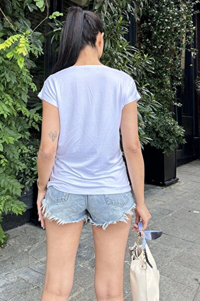 NEW LAVİVA White V-Neck Color Blocked Women's T-Shirt - Anti-Sweat and Loose Fabric