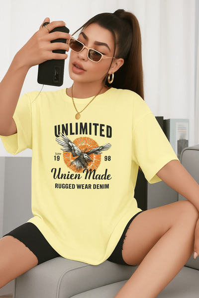 E-ROMA Μπλουζάκι με απεριόριστο εμπριμέ Oversize