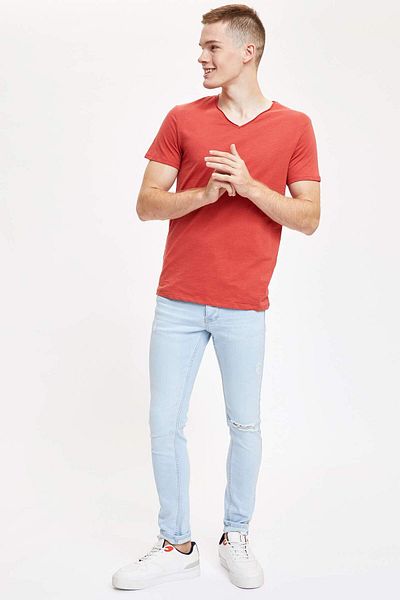 DeFacto Slim Fit V Neck Basic Short Sleeve T-Shirt M4791Az20Sp