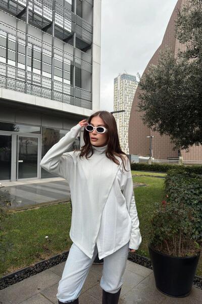 NEW LAVİVA Women's Beige Asymmetric Cut, Two Pieces on the Front, Thin Knitwear Fabric, Loose Blouse Sweater