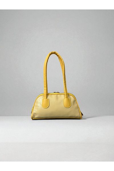 CELESTIAL COLLECTION Cuore Yellow Stylish Design Gold Zippered Elegant Bag (En 25 - Boy 14 - Aski 20)