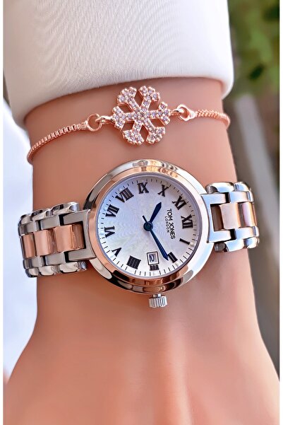 Tom Jones ساعة يد نسائية بسوار فولاذي فضي اللون وحافظة فولاذية لا تتلاشى - مع هدية سوار