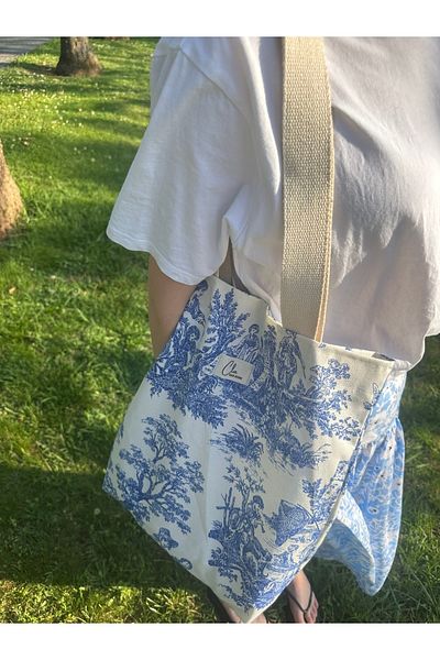 CLA Patterned Cloth Bag