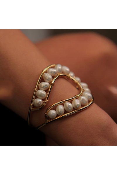 ByNeval Golden Pearl İnci 22 ayar c formlu İnci Kelepçe Bilezik