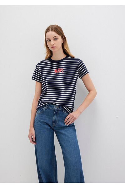 Mavi Logo Printed Striped Navy Blue T-Shirt Regular Fit / Regular Cut 1613562-88030