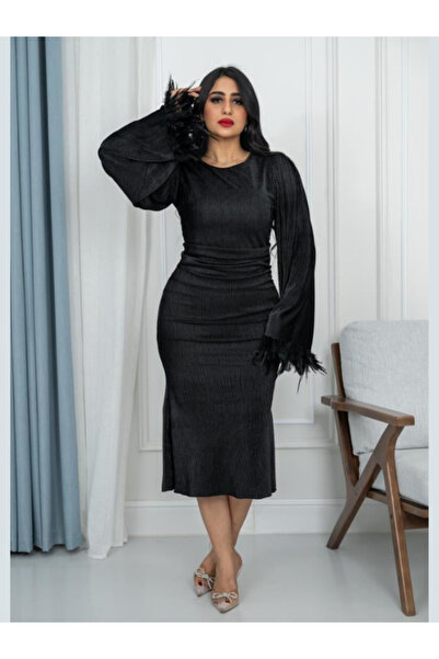 Nice Model Black Striped Velvet Midi Dress with Feathered Sleeves - Luxury Ev...