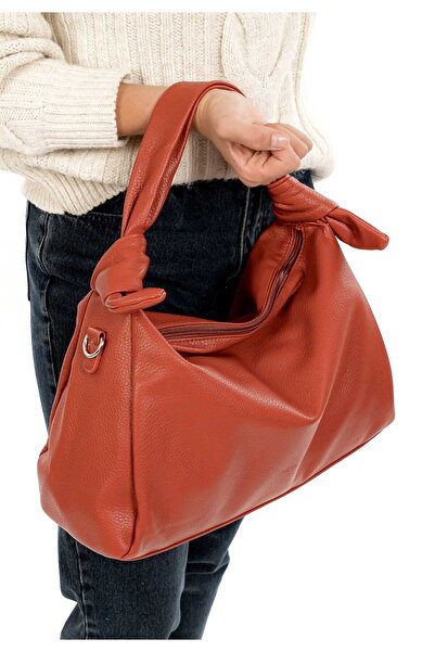 Emily & Noah Beutel E&N Pantin RUE 09