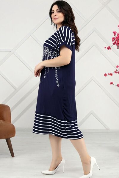 Kheos Φόρεμα με ριγέ στρογγυλή λαιμόκοψη με κλαδιά ελιάς - κοντομάνικο μπλοκ μοτίβο