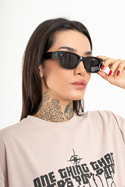 VAS.QUE Unisex Retro Style Square Sunglasses Uv400
