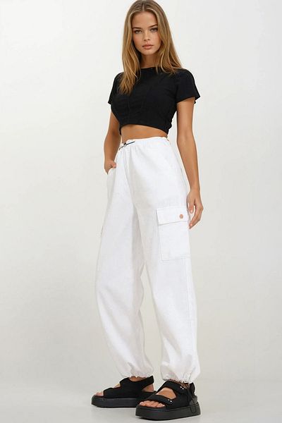 VAGGON Women's White Waist and Legs Elastic Pocket Cargo Jogger Pants Prmx11760