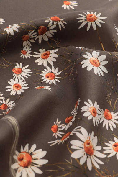 Bursa İpek Daisy Patterned Brown Twill Silk Scarf