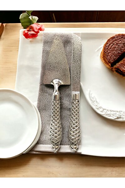 CHANCE GİFT مجموعة من قطعتين من أدوات المطبخ المعدنية المصبوبة، سكين كيك وملعقة تقديم لتقديم الكيك والحلويات |   مجموعة هدايا في علبة