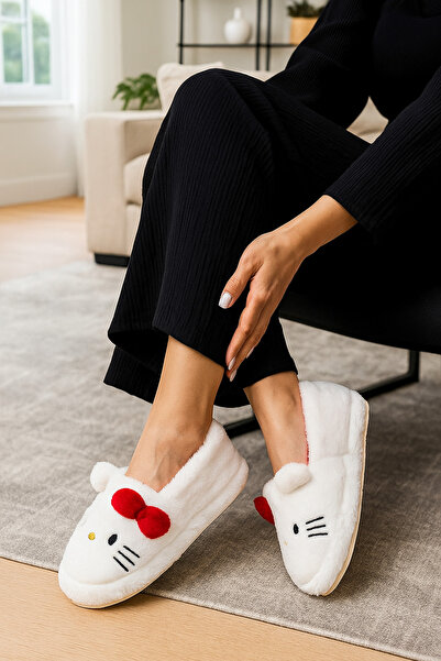 StWenn Hello Figürlü Kurdela Detaylı Fiyonklu Kışlık Unisex Ev Terliği Kaydırmaz Taban