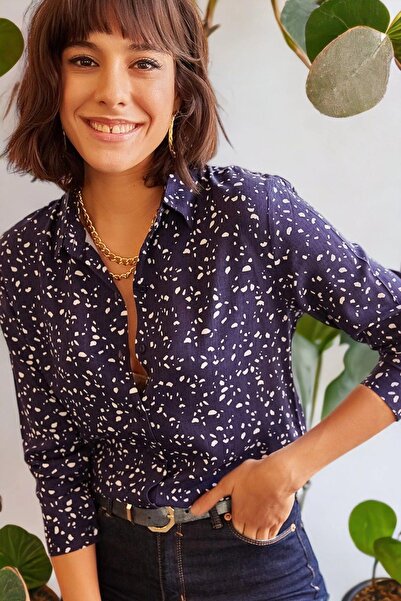 NEW LAVİVA Жіноча синя двоколірна сорочка з довгими рукавами, прямий крій, стандартна довжина