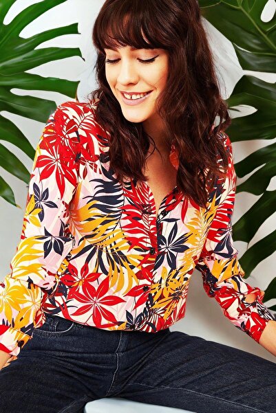 NEW LAVİVA Kadın Çok Renkli Klasik Yaka, Çiçekli, Uzun Kol, Çok Renkli, Regul...