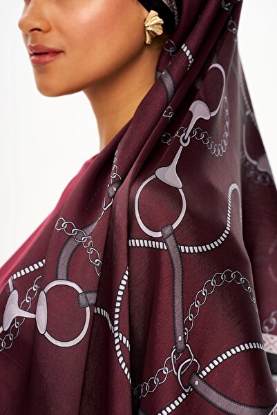 MOISCARF Mystique Violet Refined Jan Jan Chain Patterned Shawl Burgundy