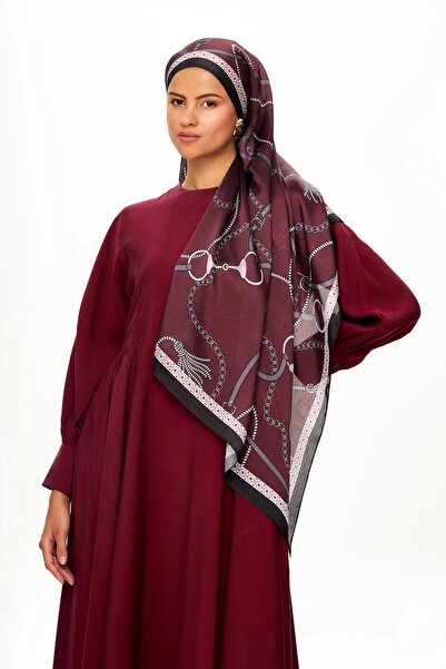 MOISCARF Mystique Violet Refined Jan Jan Chain Patterned Shawl Burgundy